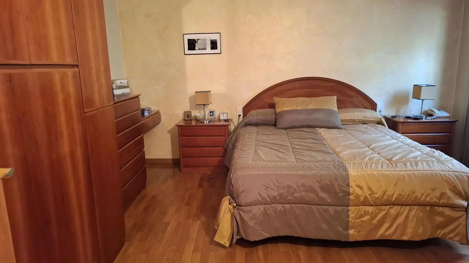 Habitación de Casa adosada en venta en Vallirana con Aire acondicionado, Calefacción y Terraza