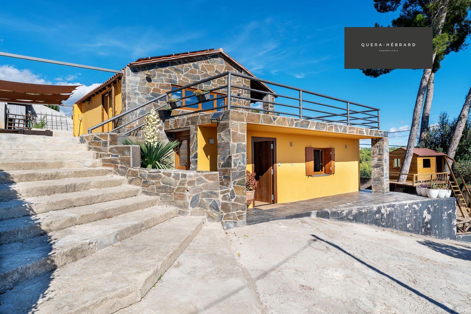 Exterior view of House or chalet for sale in Rubí  with Air Conditioner, Heating and Private garden