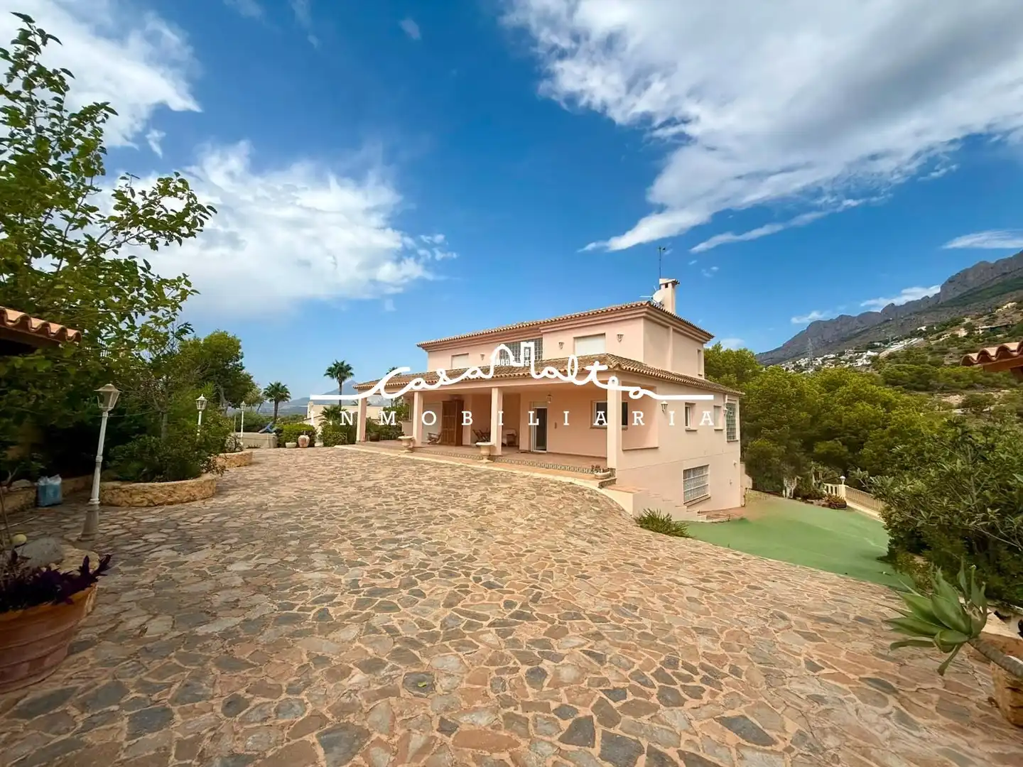 Vista exterior de Casa o chalet de alquiler en Altea con Calefacción, Jardín privado y Terraza