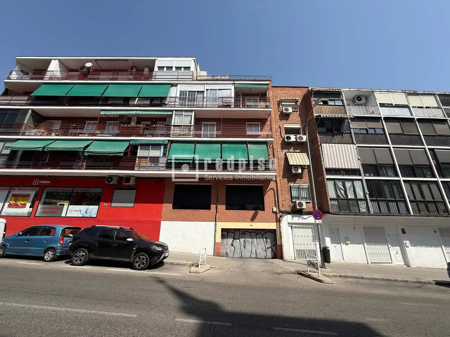 Vista exterior de Piso en venta en Madrid con Calefacción y Trastero