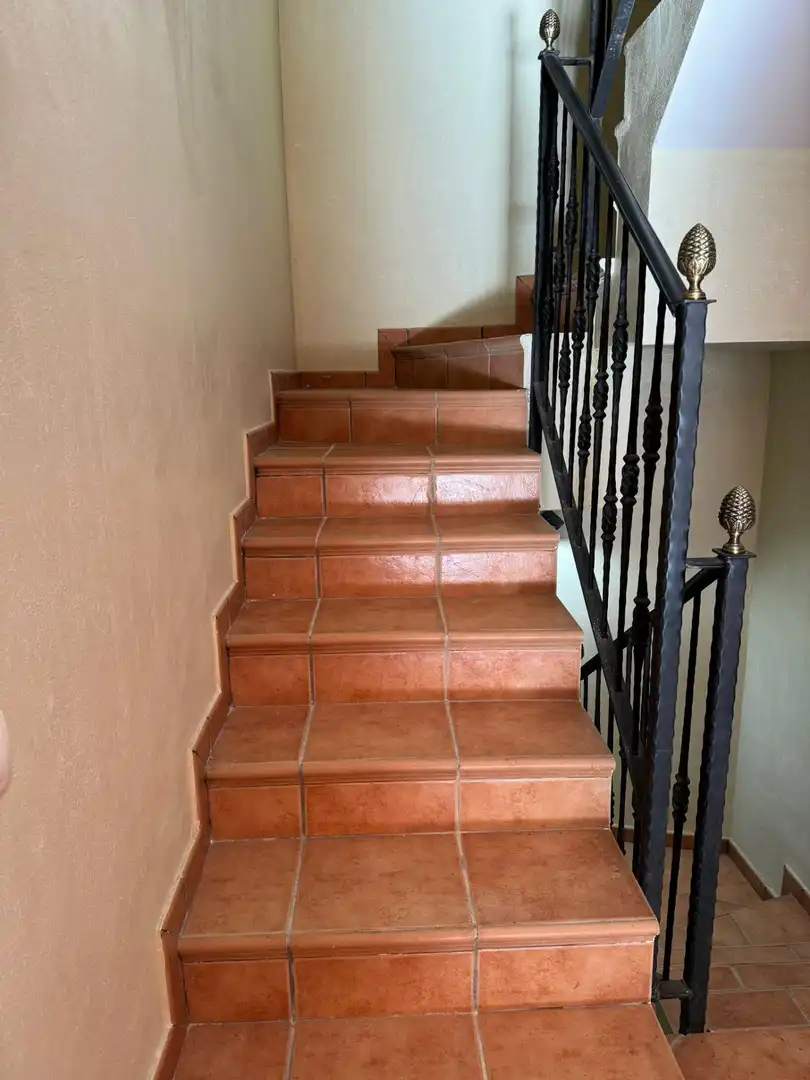 Detached homes for sale in Alocén  with Heating, Storage room and Balcony