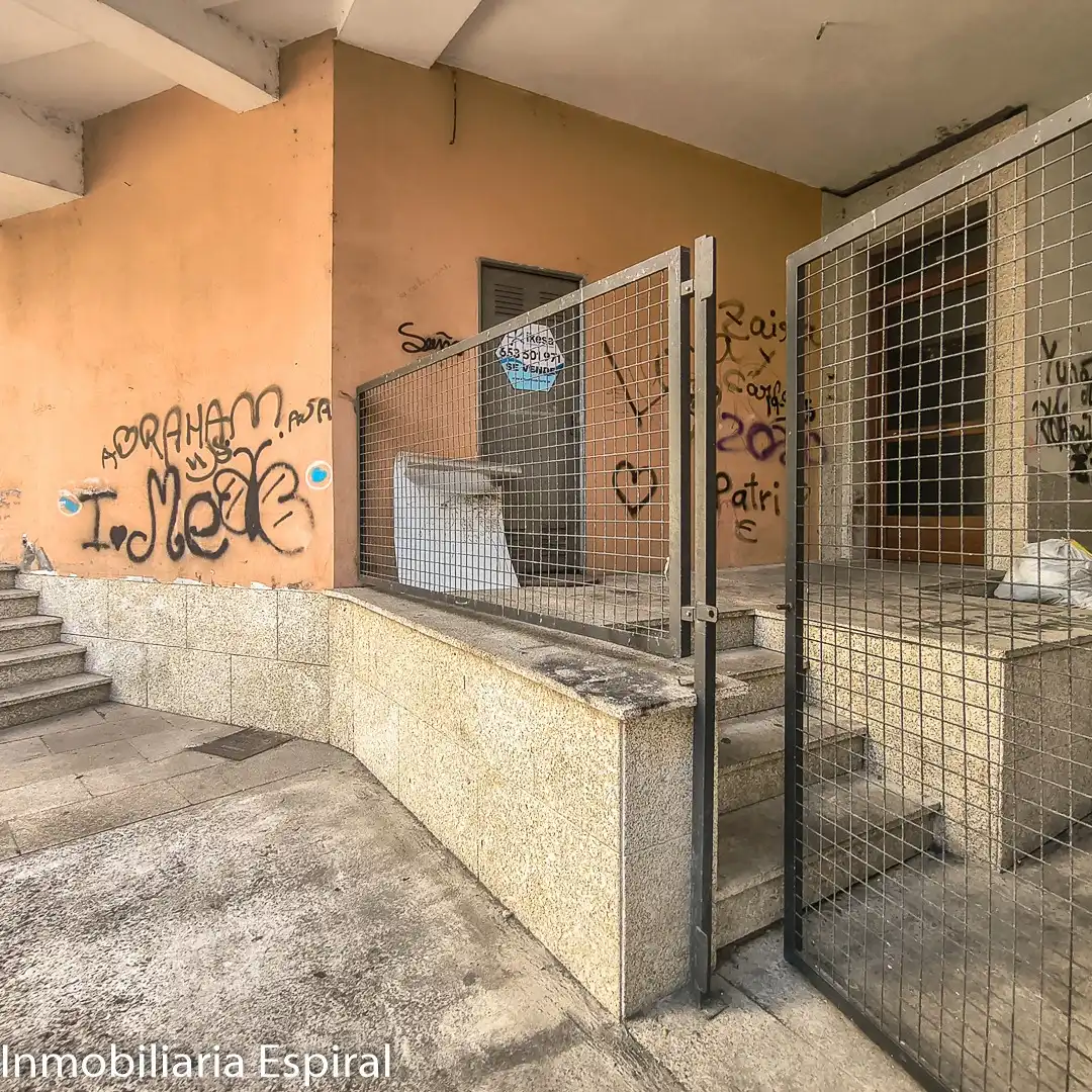 Gewerbefläche zum Verkauf in Plaza la Fuente, imagen 2