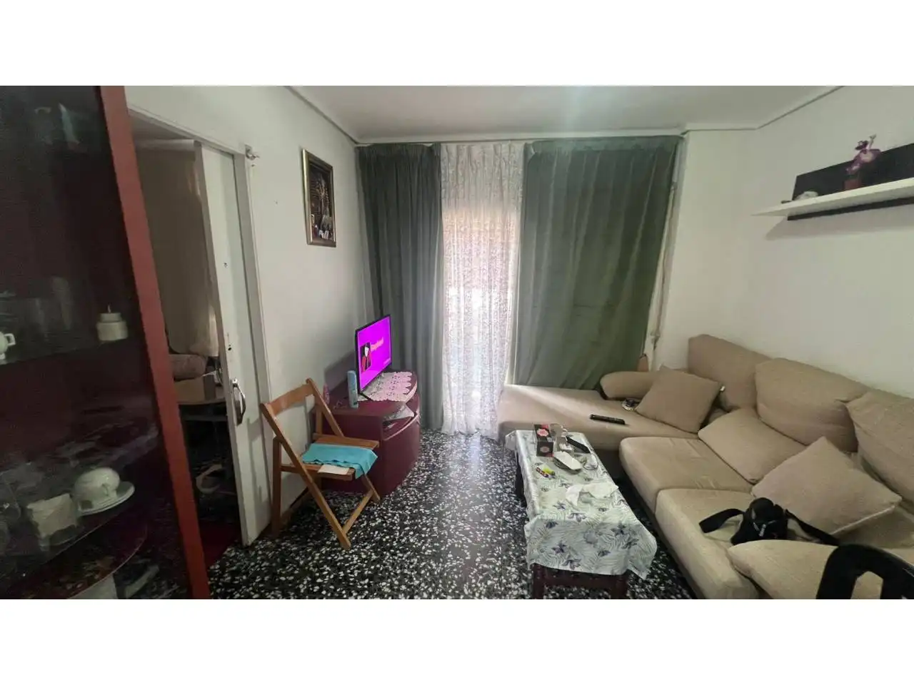 Sala d'estar de Pis en venda en Castellón de la Plana / Castelló de la Plana amb Moblat i Balcó