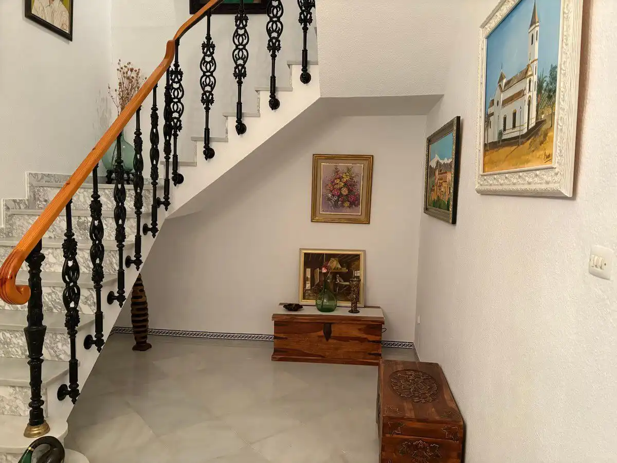 Casa amb terrassa en venda a Bollullos Par del Condado