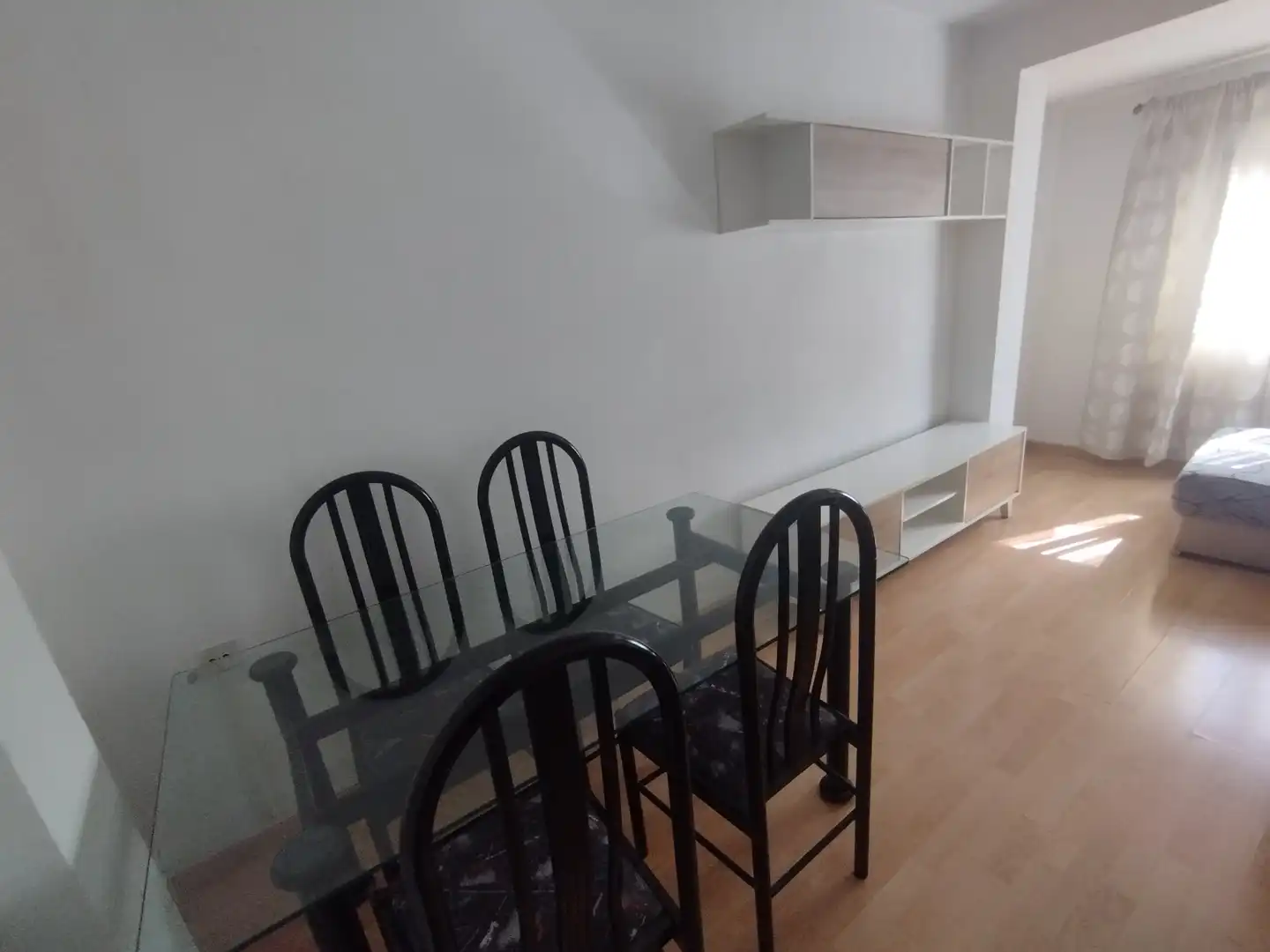 Dining room of Flat for sale in Zaragoza  with Heating, Parquet flooring and Furnished