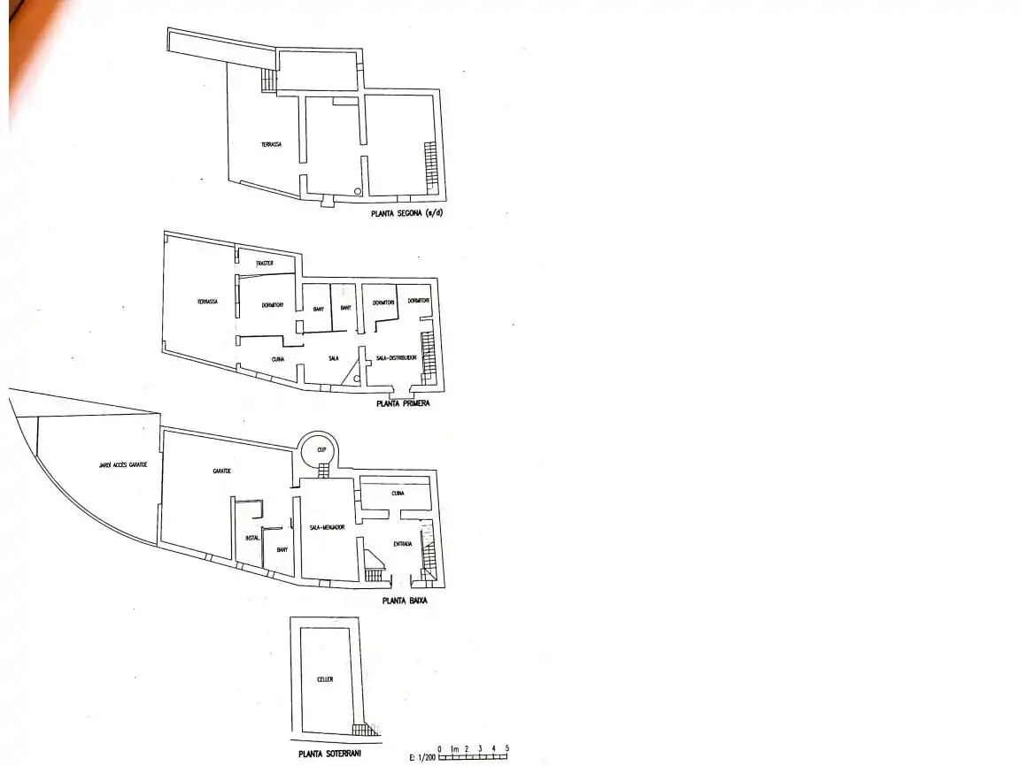 Einfamilien-Reihenhaus zum Verkauf in Artesa de Segre mit Terrasse, Abstellraum und Balkon