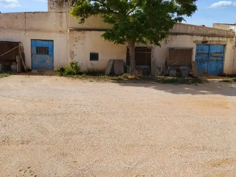 Terreno industrial en venta en La Roda