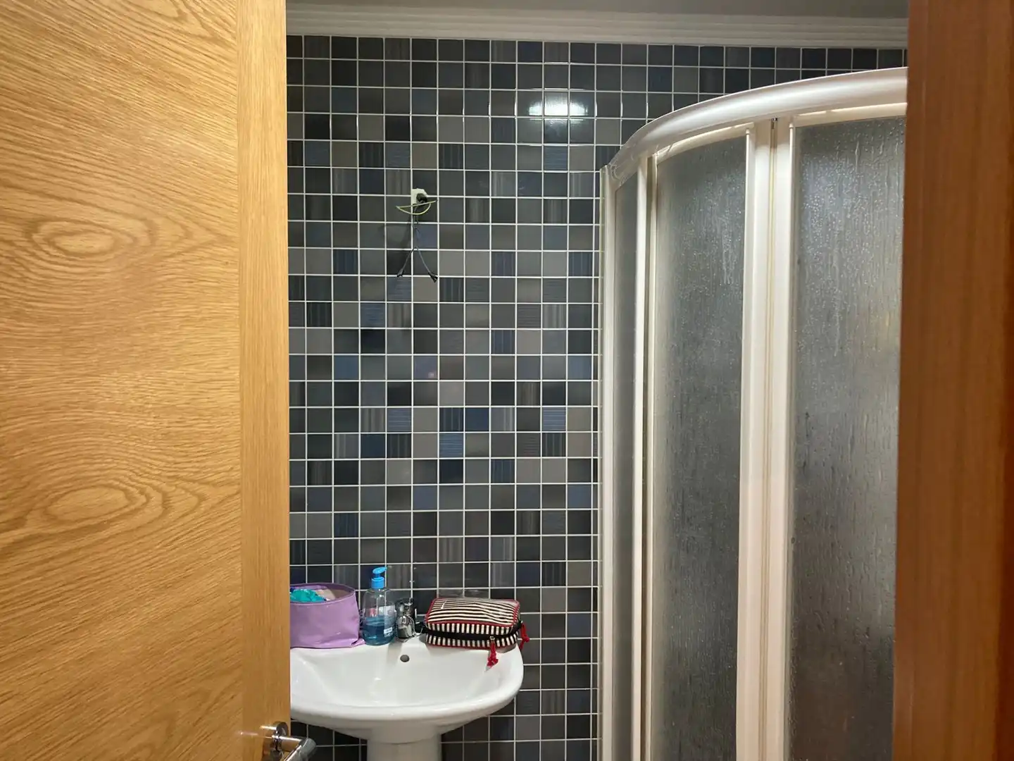 Badezimmer von Wohnung zum Verkauf in Ciudad Real mit Klimaanlage, Heizung und Terrasse