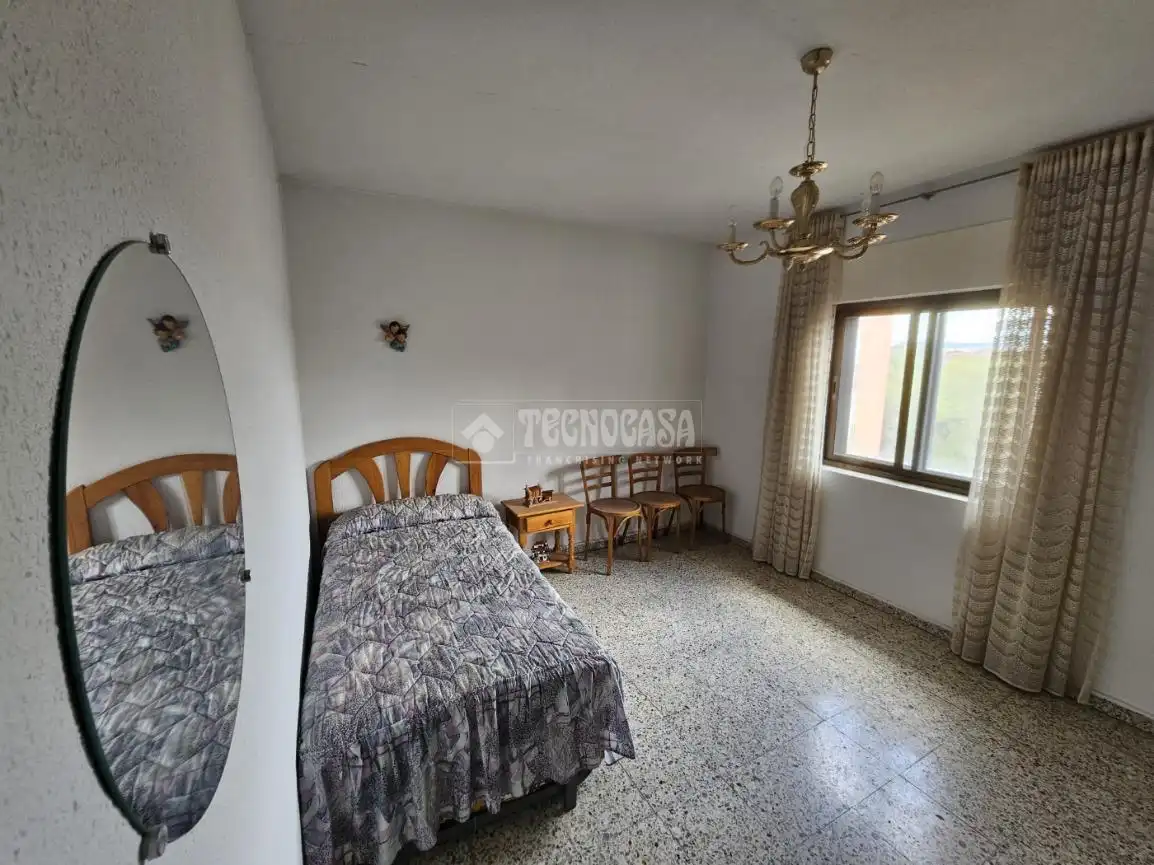 Habitación de Piso en venta en Ávila con Calefacción y Terraza