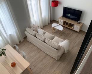 Sala d'estar de Apartament de lloguer en  Murcia Capital amb Aire condicionat, Moblat i Forn