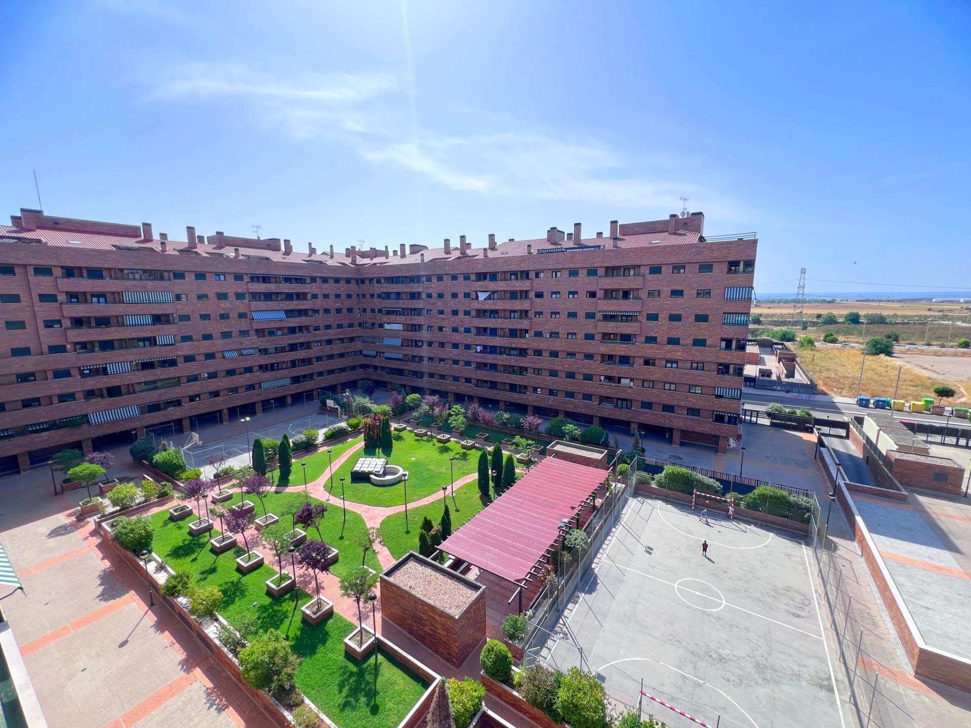 Flat for sale in El Quiñón