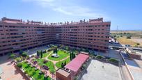Vista exterior de Pis en venda en Seseña amb Calefacció, Jardí privat i Terrassa