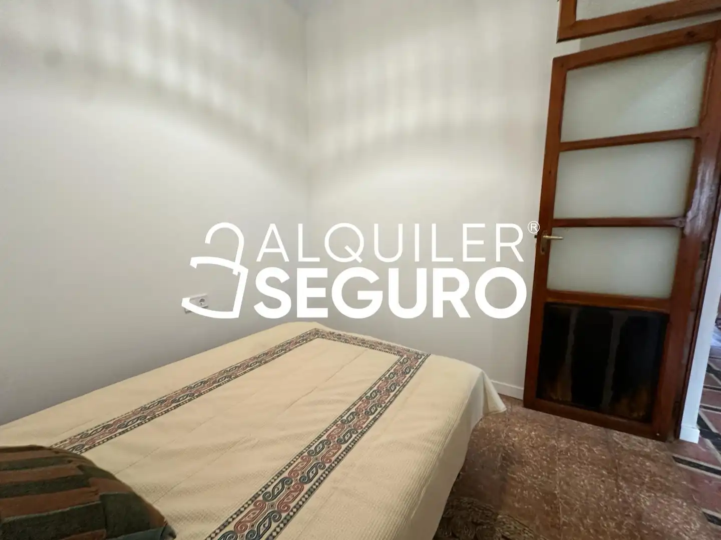 Habitación de Piso de alquiler en Valencia con Aire acondicionado, Terraza y Amueblado