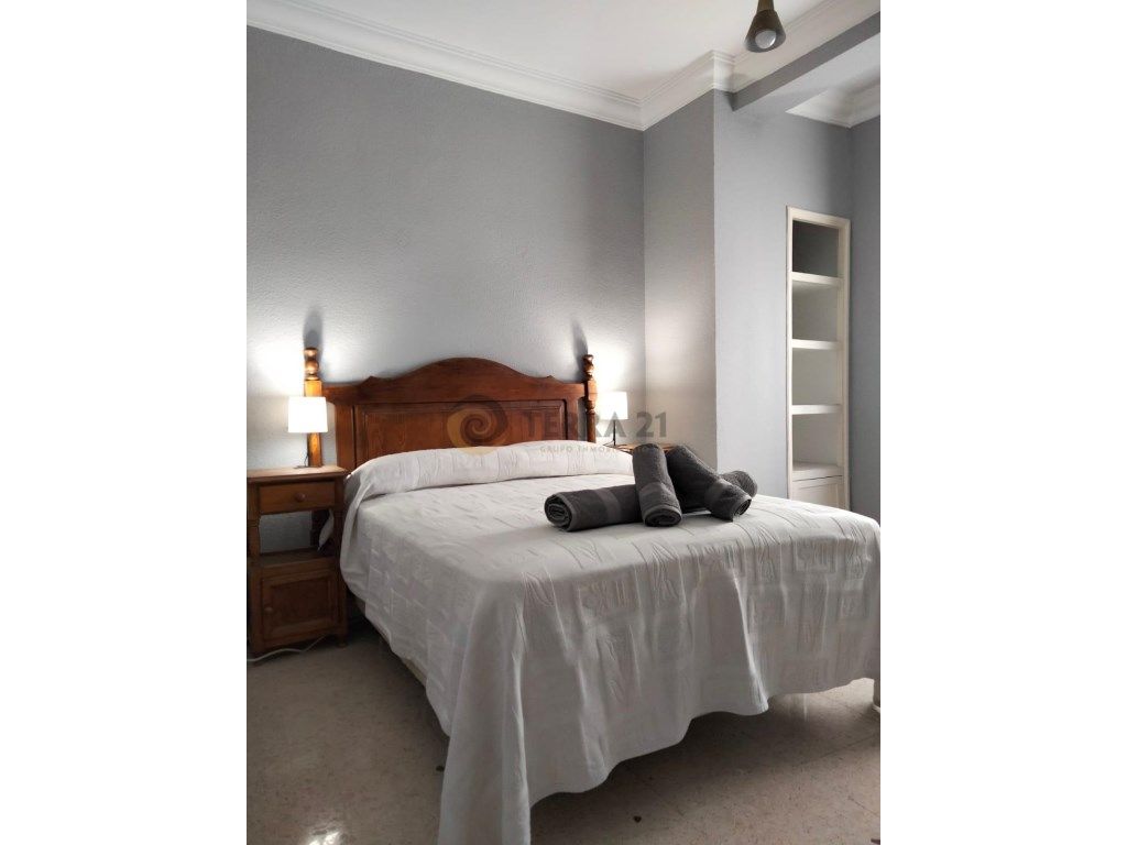 Bedroom of Flat to rent in  Jaén Capital