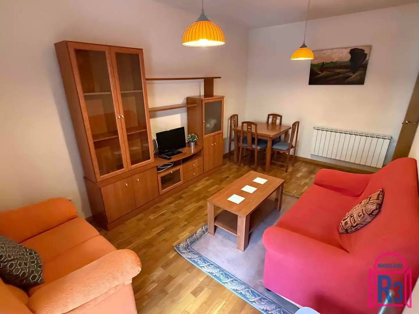 Sala de estar de Apartamento en venta en León Capital  con Calefacción, Terraza y Trastero