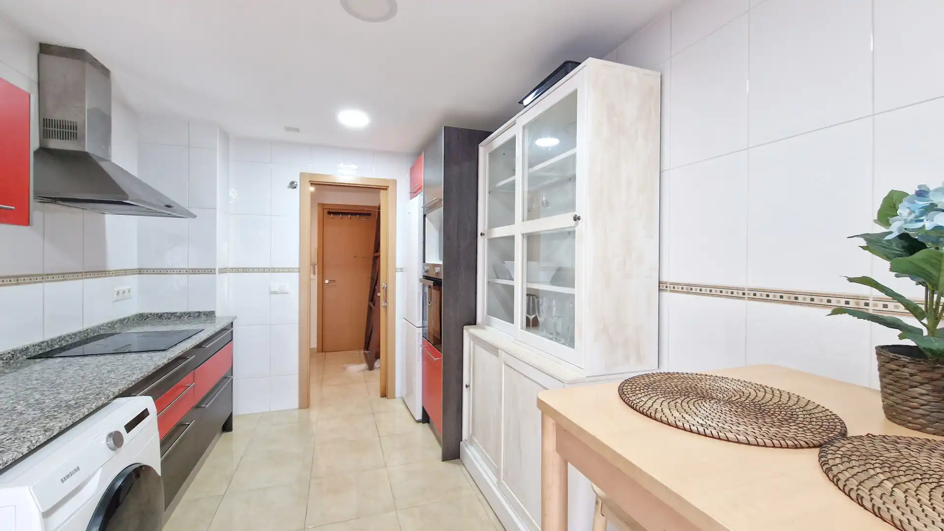 Cuina de Dúplex en venda en Andorra (Teruel) amb Calefacció, Terrassa i Moblat