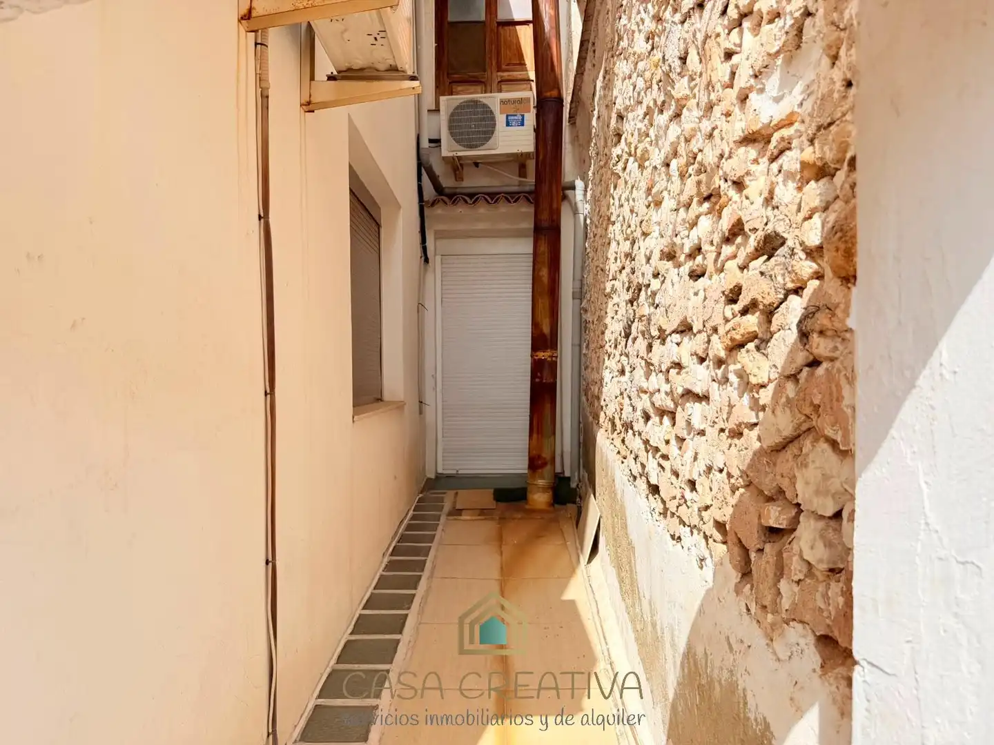 Vista exterior de Casa adosada en venta en Xàtiva con Aire acondicionado, Calefacción y Terraza