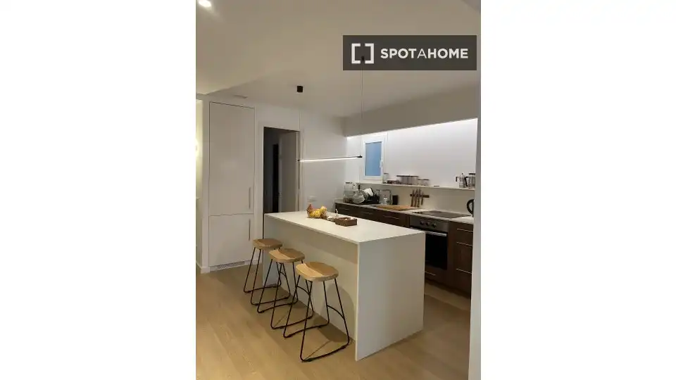 Piso con terraza en alquiler en Sarrià - Sant Gervasi, imagen 3