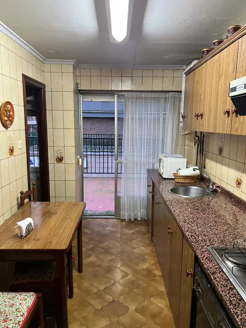 Cocina de Piso en venta en Avilés con Terraza y Amueblado