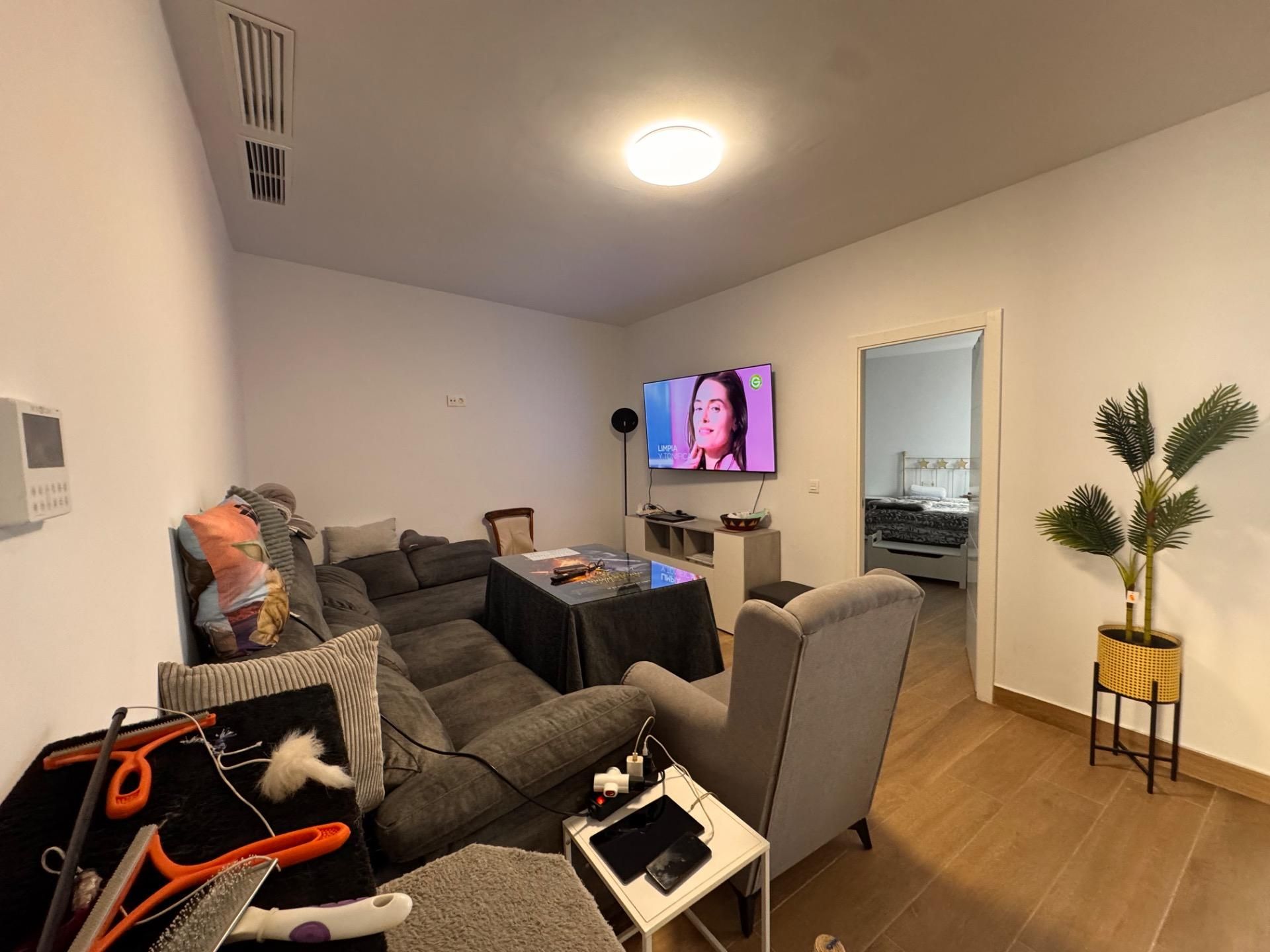 Sala d'estar de Casa adosada en venda en Motril amb Terrassa