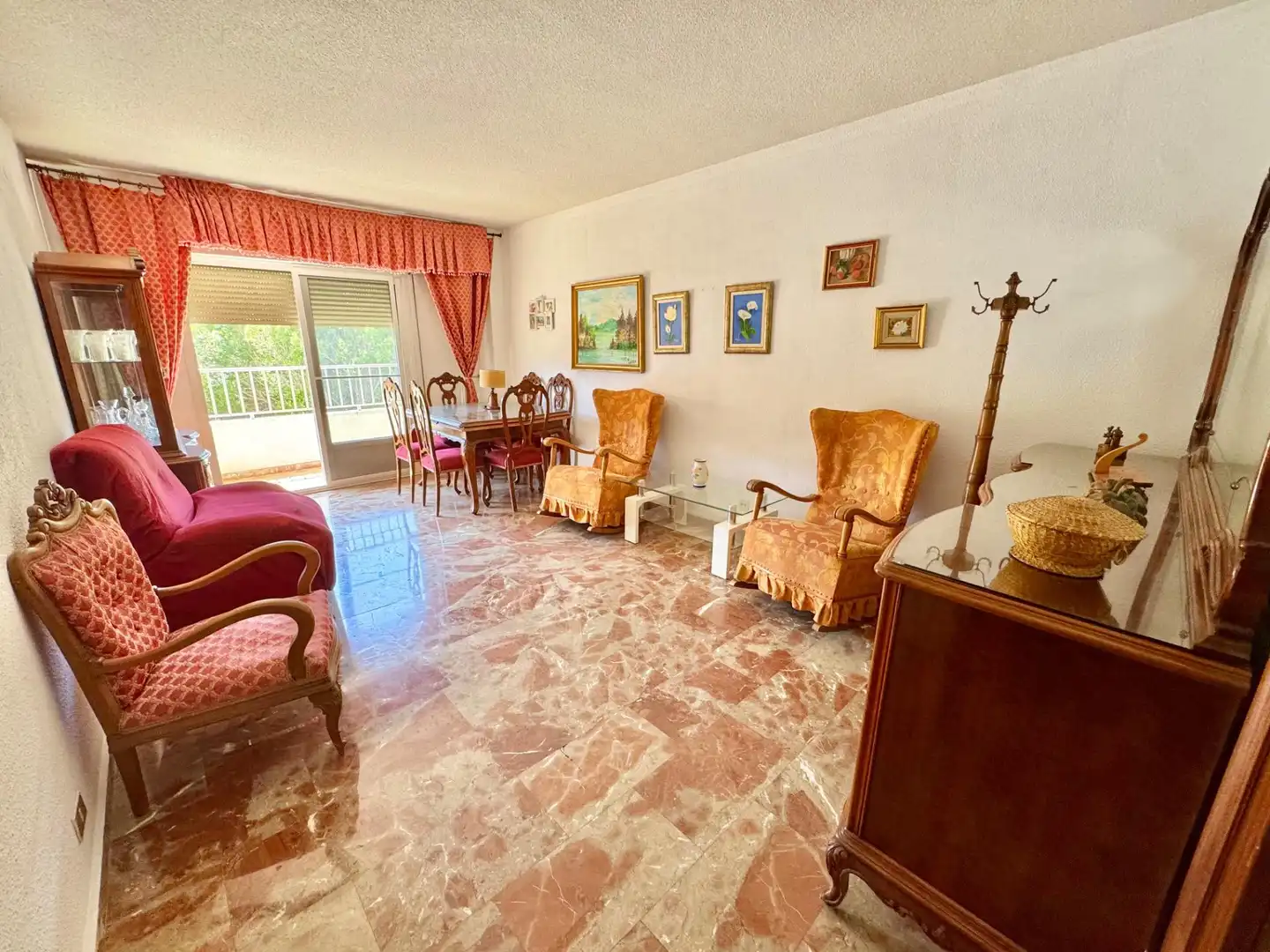 Living room of Flat for sale in Orihuela  with Air Conditioner, Heating and Storage room