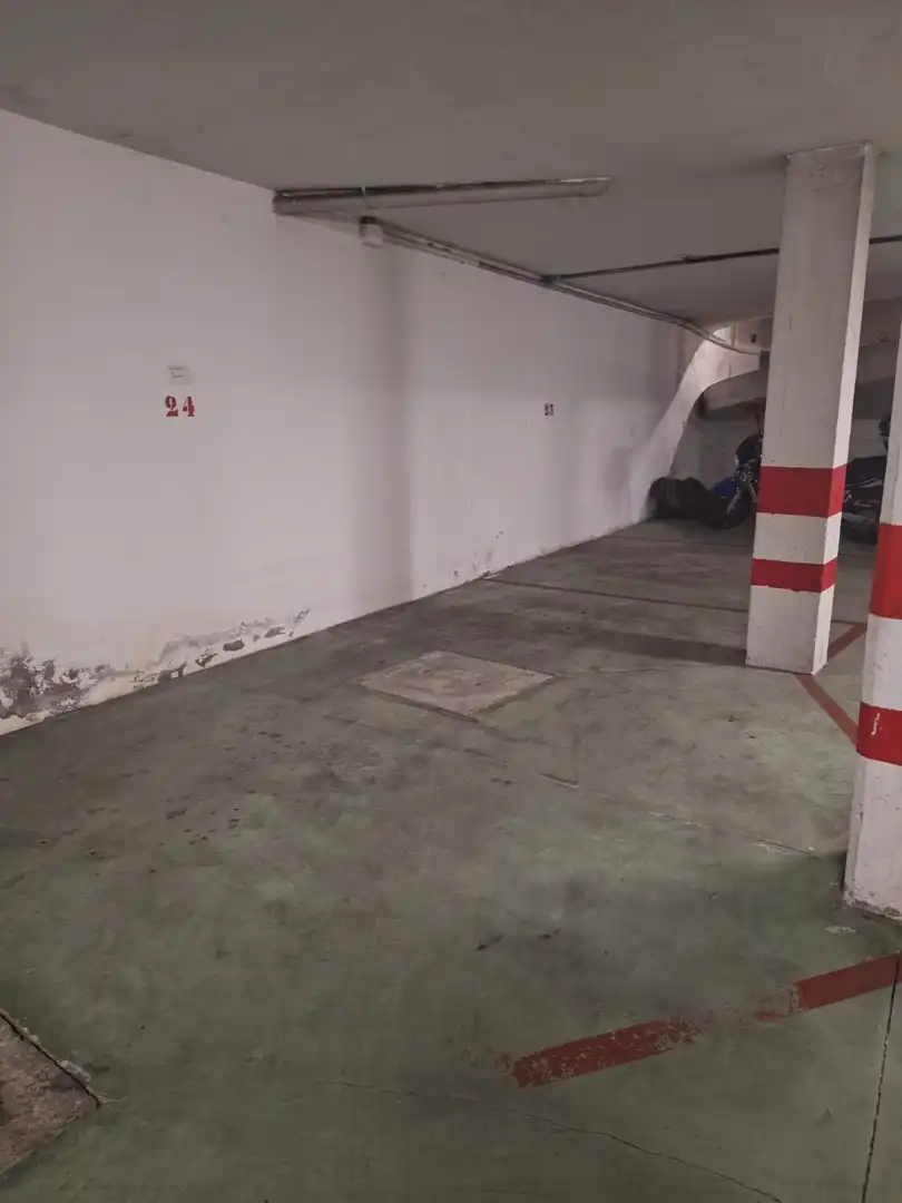 Garage zur Miete in Boiro