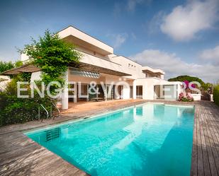 Exterior view of House or chalet for sale in Empuriabrava  with Air Conditioner, Heating and Private garden