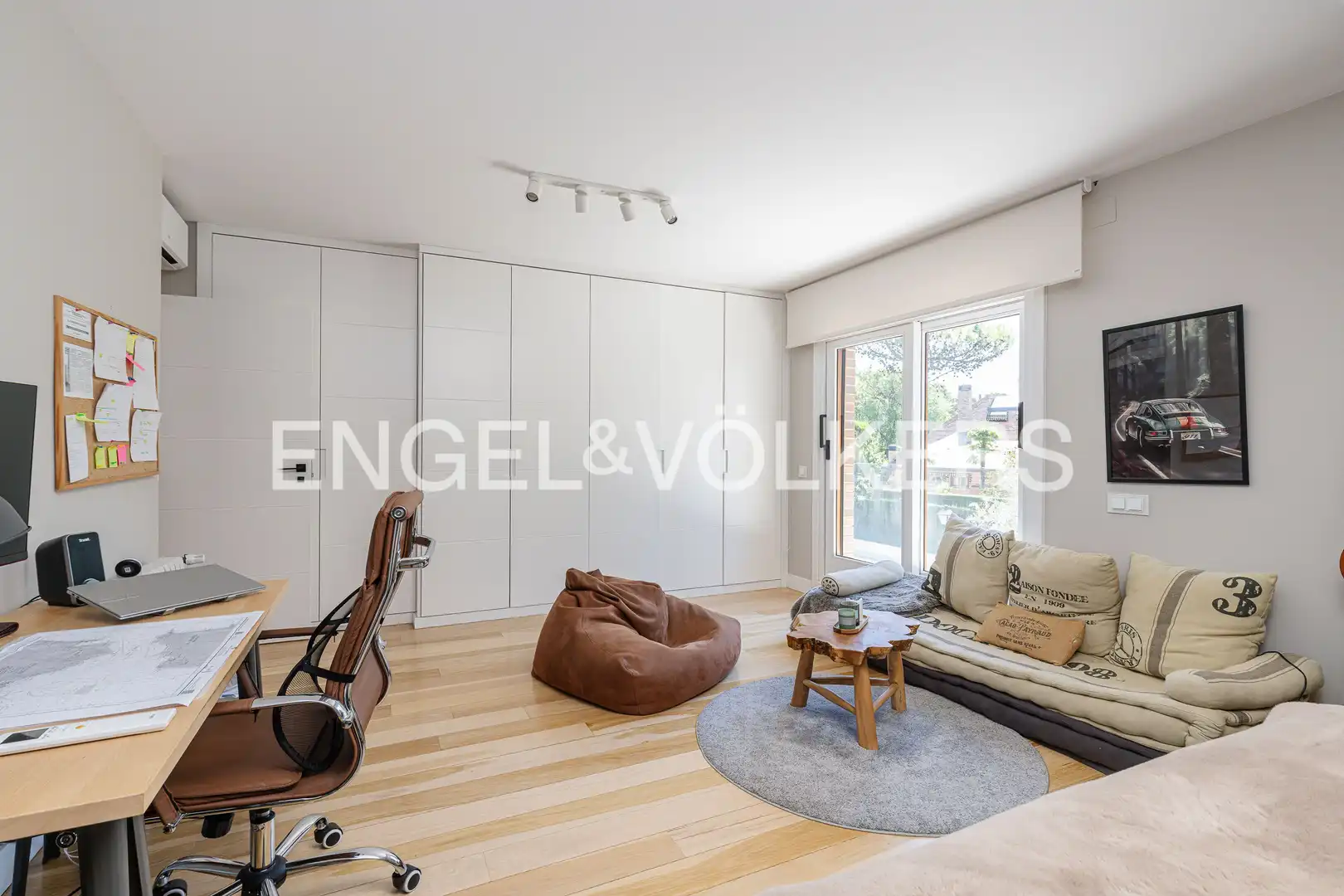 Vista exterior de Casa o chalet en venta en Boadilla del Monte con Aire acondicionado, Calefacción y Jardín privado