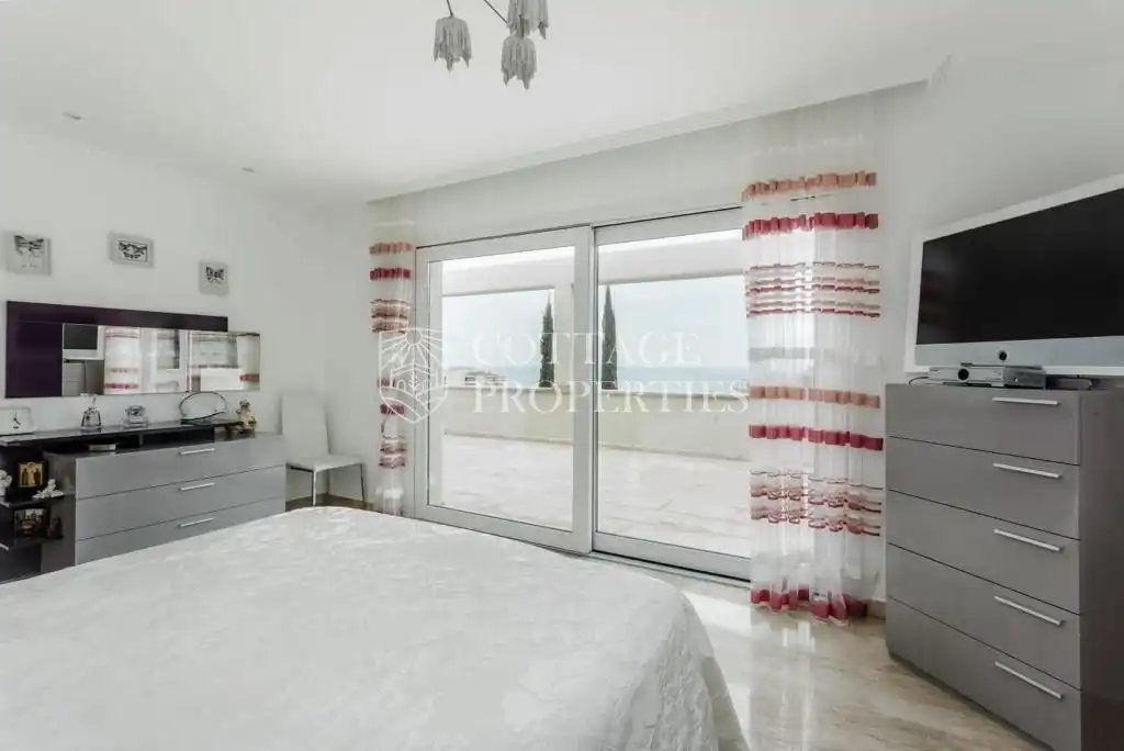 Casa amb piscina en venda a Rafael De Casanovas s/n, imagen 17