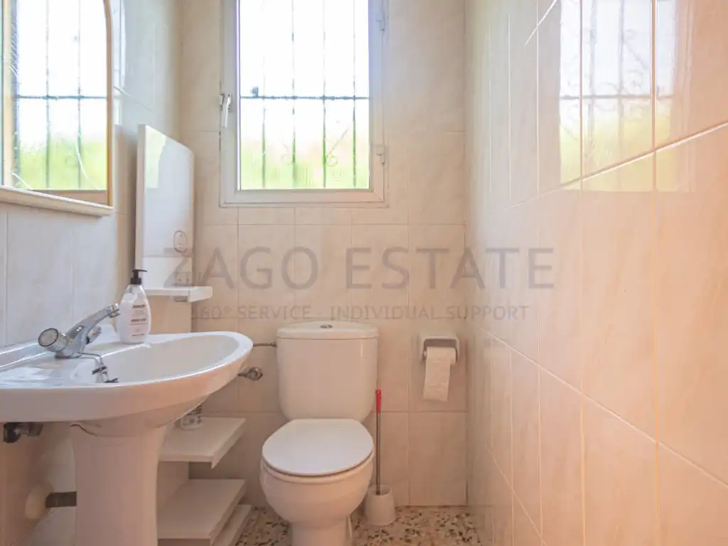 Bany de Casa o xalet de lloguer en La Nucia amb Piscina