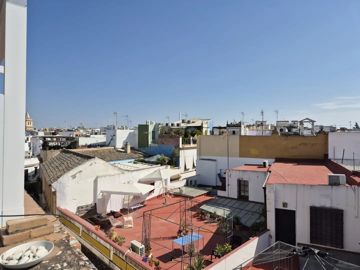 Vista exterior de Piso en venta en Sevilla con Amueblado