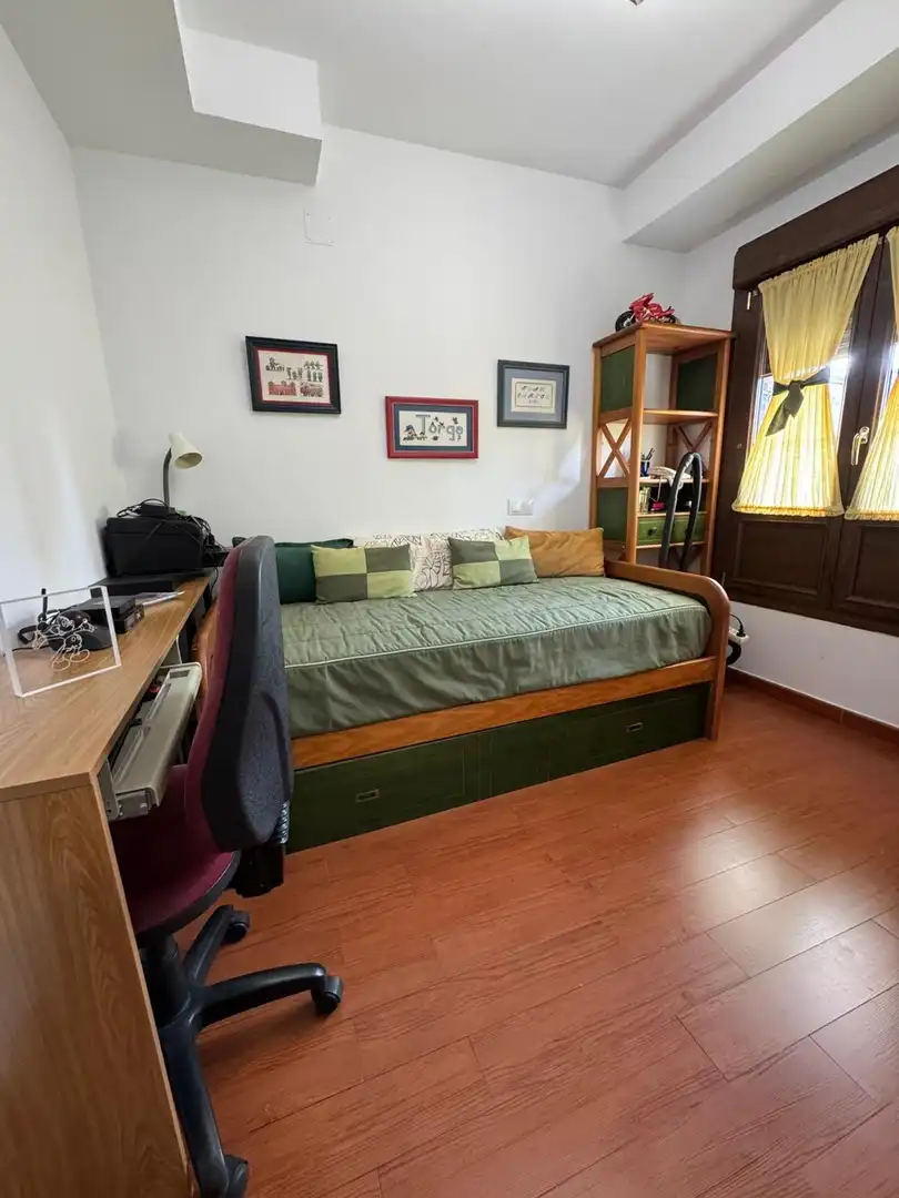 Habitación de Casa o chalet en venta en Navalcarnero con Aire acondicionado, Jardín privado y Terraza