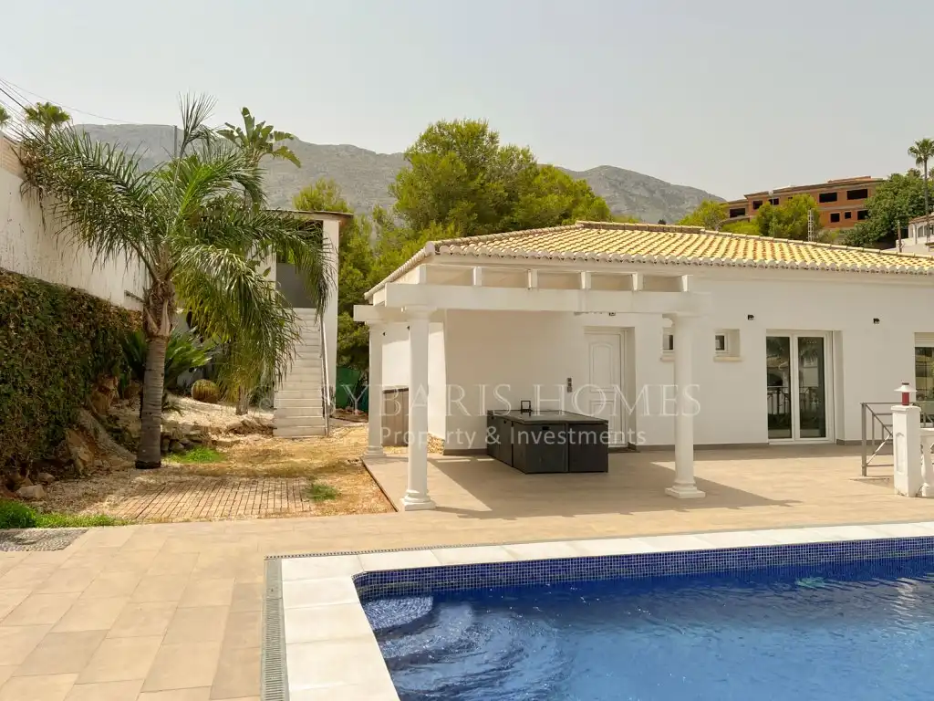 Villa avec piscine à vendre à Calle Rosella, imagen 2
