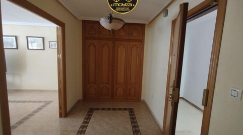 Foto 2 de Piso en venta en Hospital, Jaén Capital
