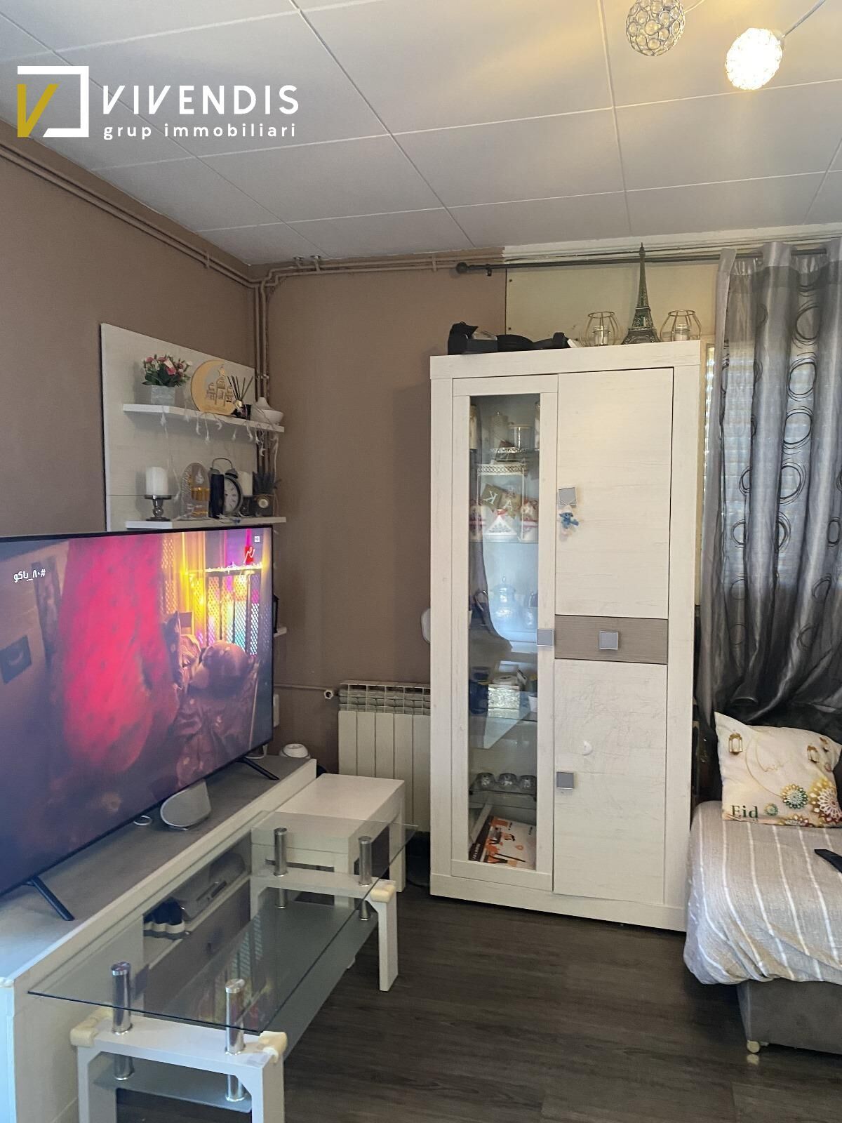 Flat for sale in  ALMIRALL FOLCH, Balàfia