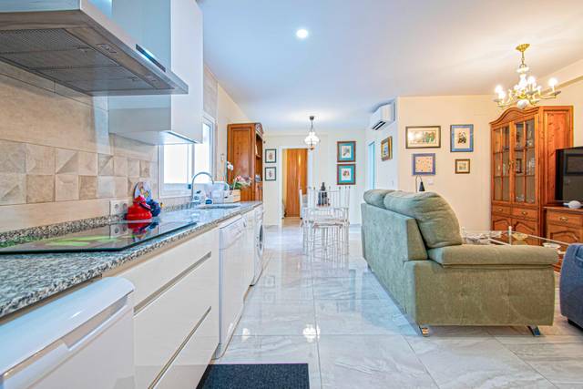 Piso en Venta en Encarnación - Regina