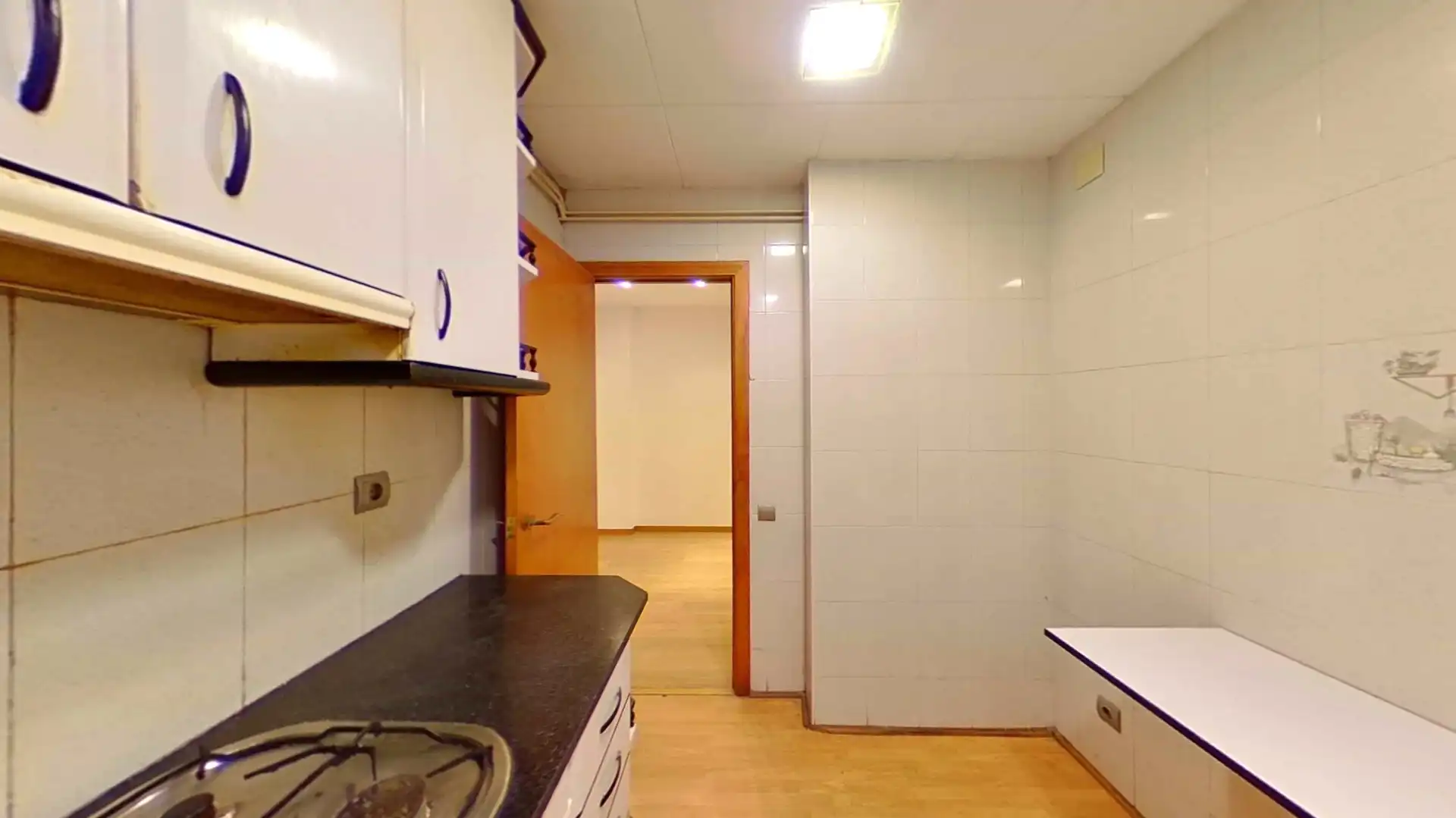 Cuina de Pis en venda en Barcelona amb Aire condicionat i Forn