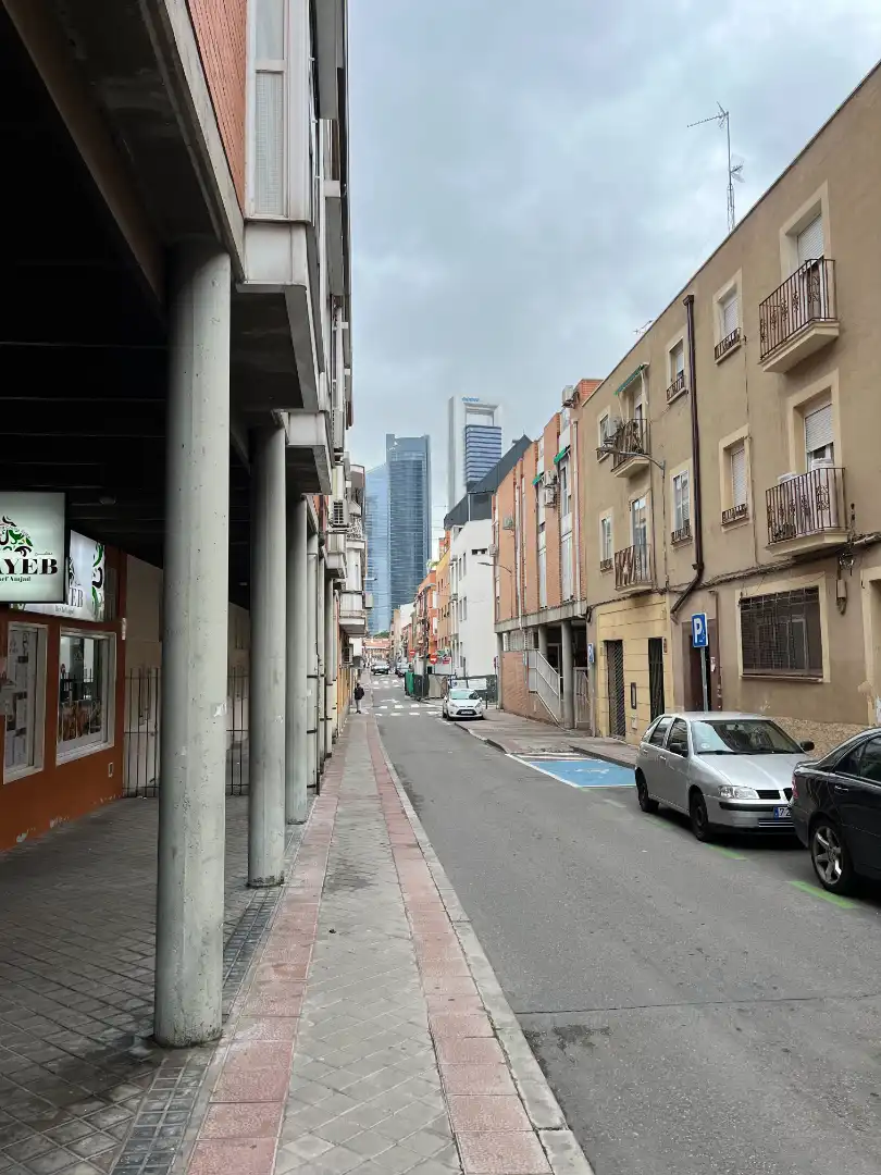 Vista exterior de Garaje en venta en Madrid