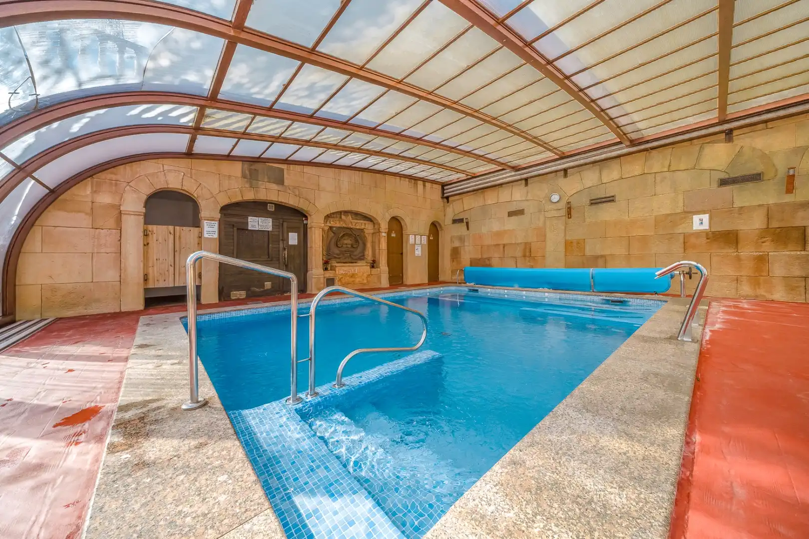 Piscina de Casa adosada en venda en Orihuela amb Aire condicionat, Terrassa i Traster