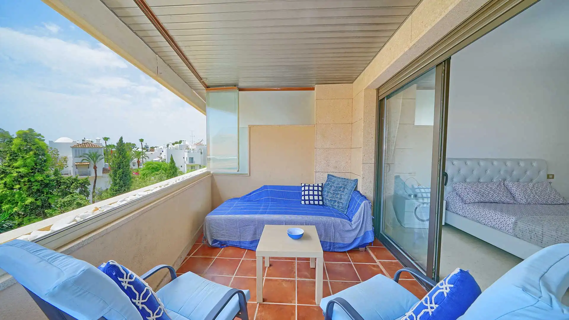 Terrassa de Apartament en venda en Marbella amb Aire condicionat, Terrassa i Piscina