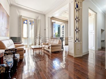 Flat with balcony for sale in Centro