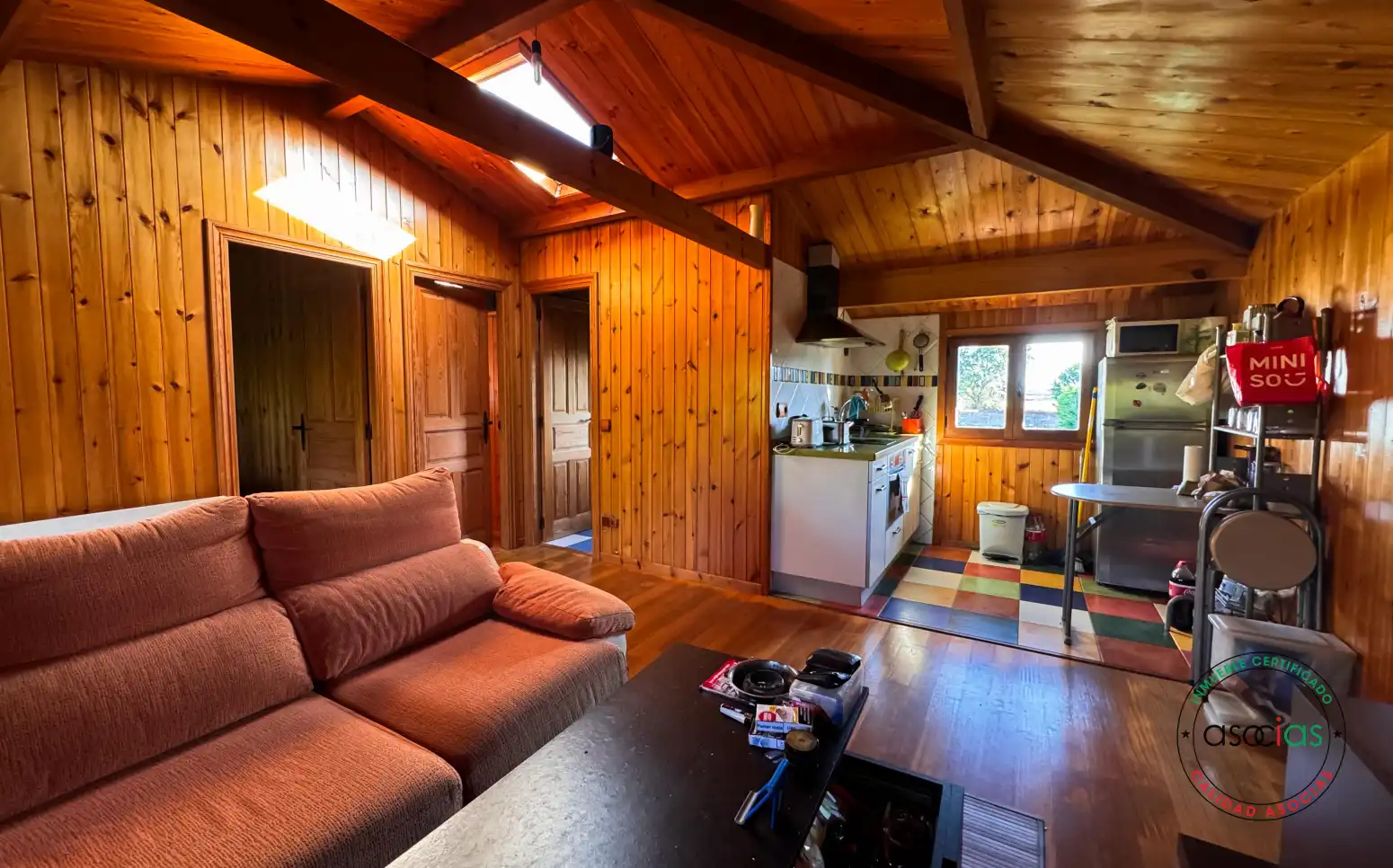 Sala d'estar de Casa o xalet en venda en Villaviciosa amb Jardí privat i Traster