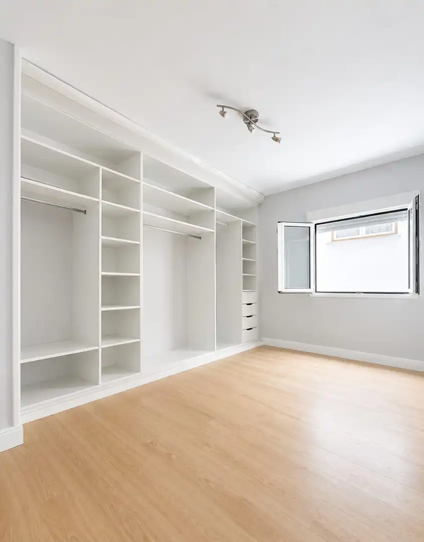 Flat for sale in La Ronda, Centro