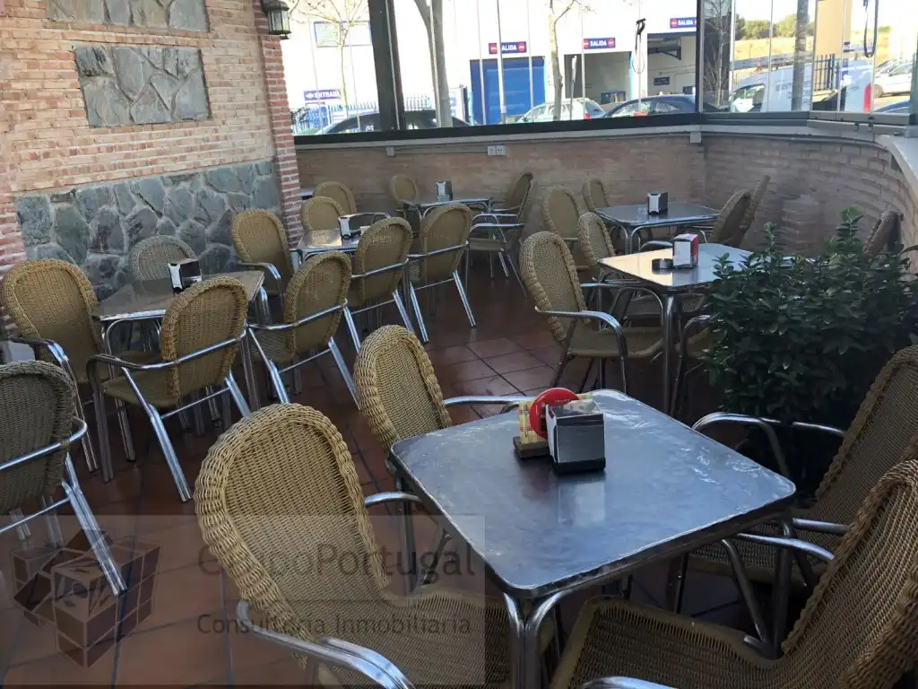 Business premises for transfer in Las Castañeras - Bulevar, imagen 5