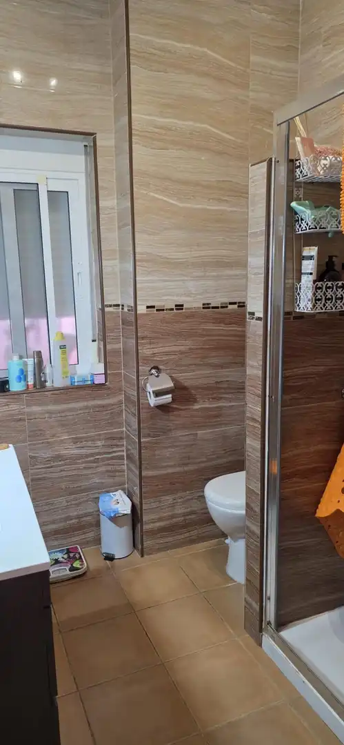 Bathroom of Flat for sale in Algeciras  with Balcony