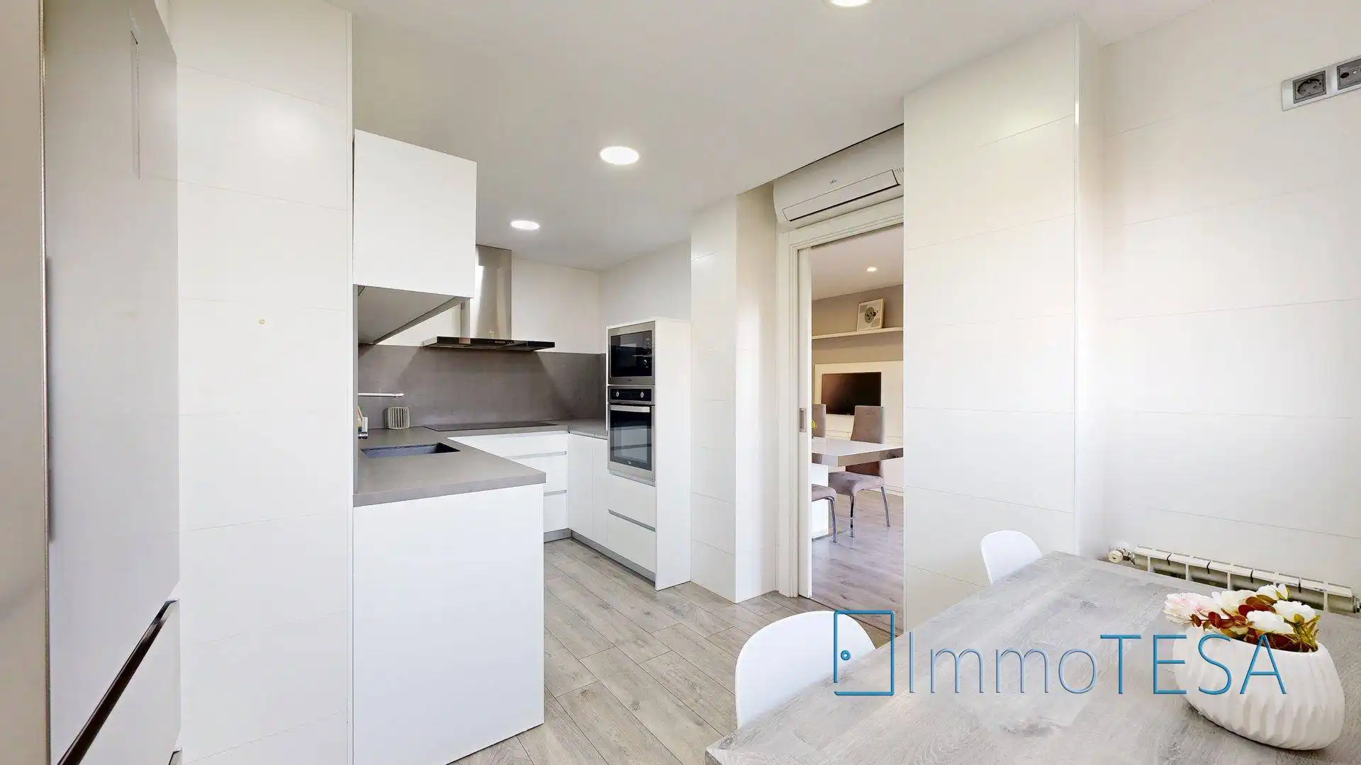 Flat with terrace for sale in Parc d’Europa, imagen 26