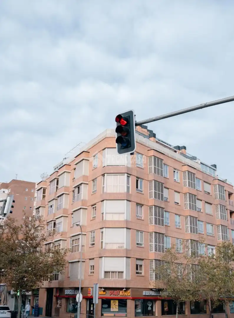 Exterior view of Garage for sale in Madrid