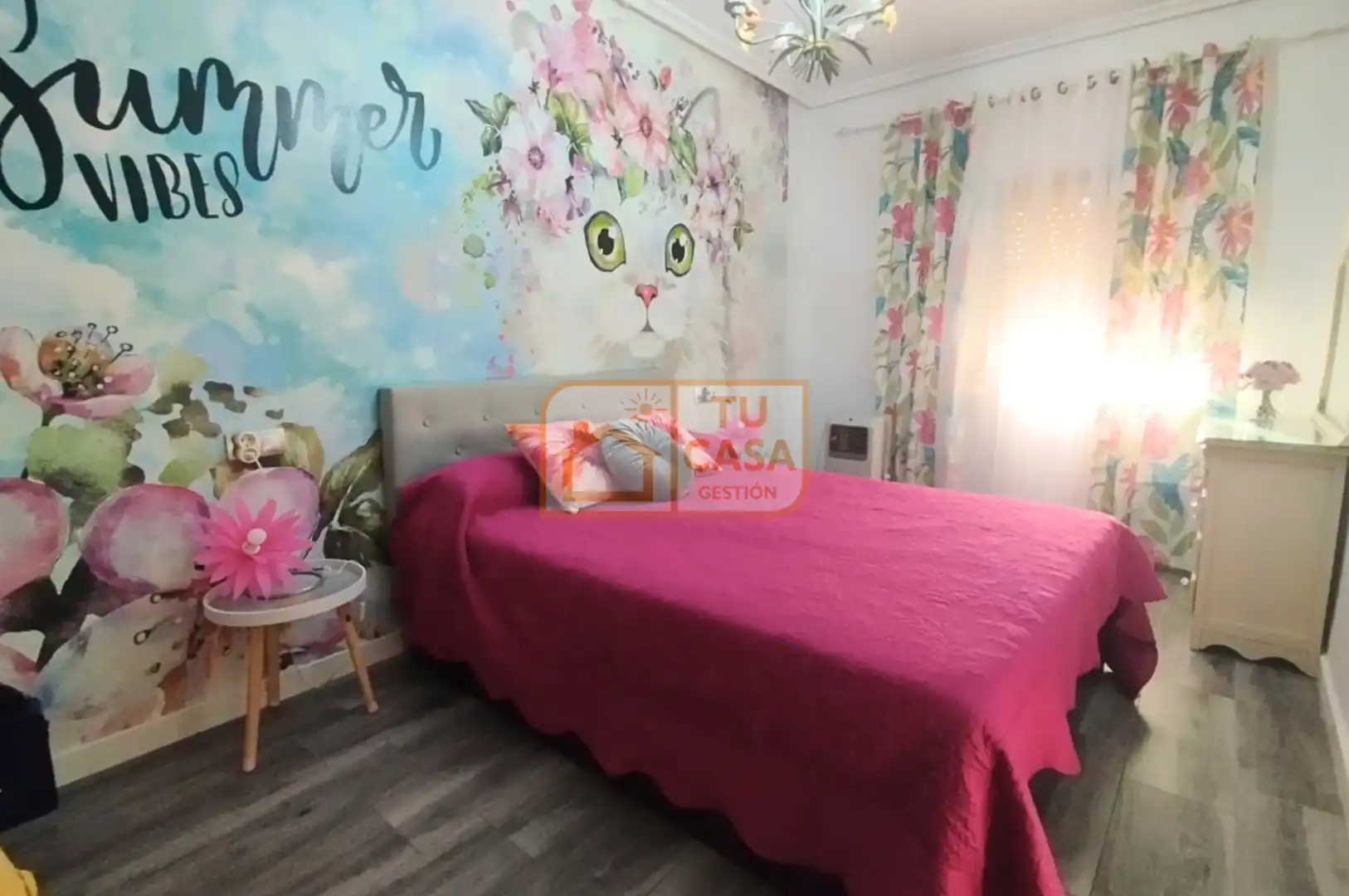Schlafzimmer von Wohnung zur Miete in Cáceres mit Klimaanlage, Parkett und Möbliert