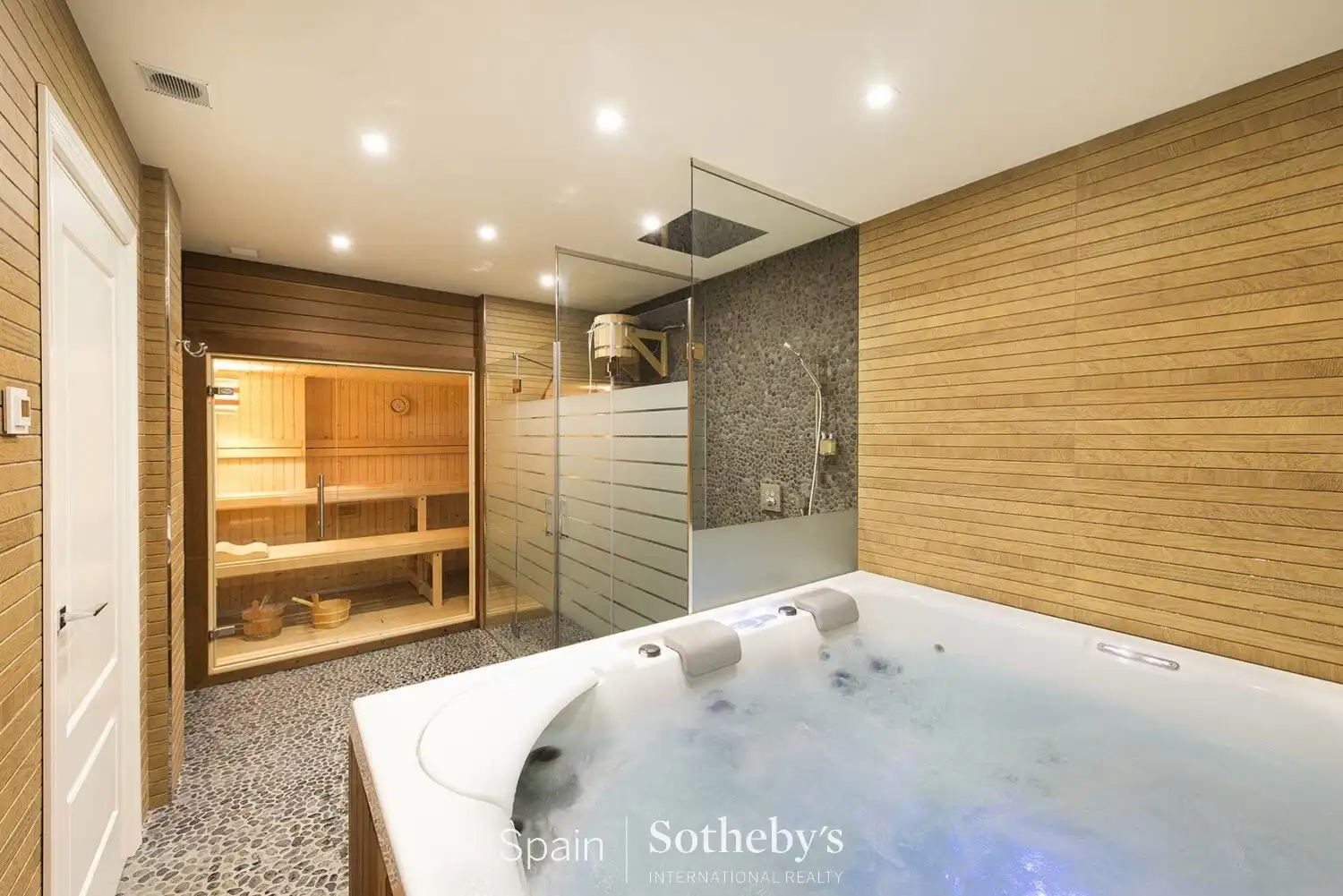 Casa con piscina in vendita a Torre Valentina - Mas Vilar de La Mutxada - Treumal, imagen 28