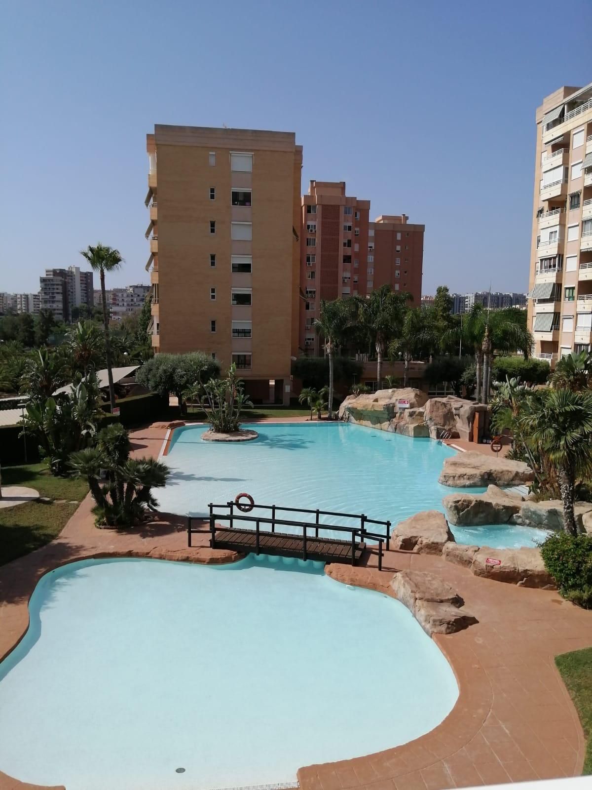 Swimming pool of Flat to rent in Alicante / Alacant  with Air Conditioner, Heating and Terrace